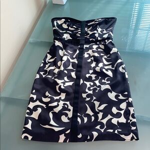 Like NEW Milly SILK Elegant Black and White Strapless Mini Dress Size 6